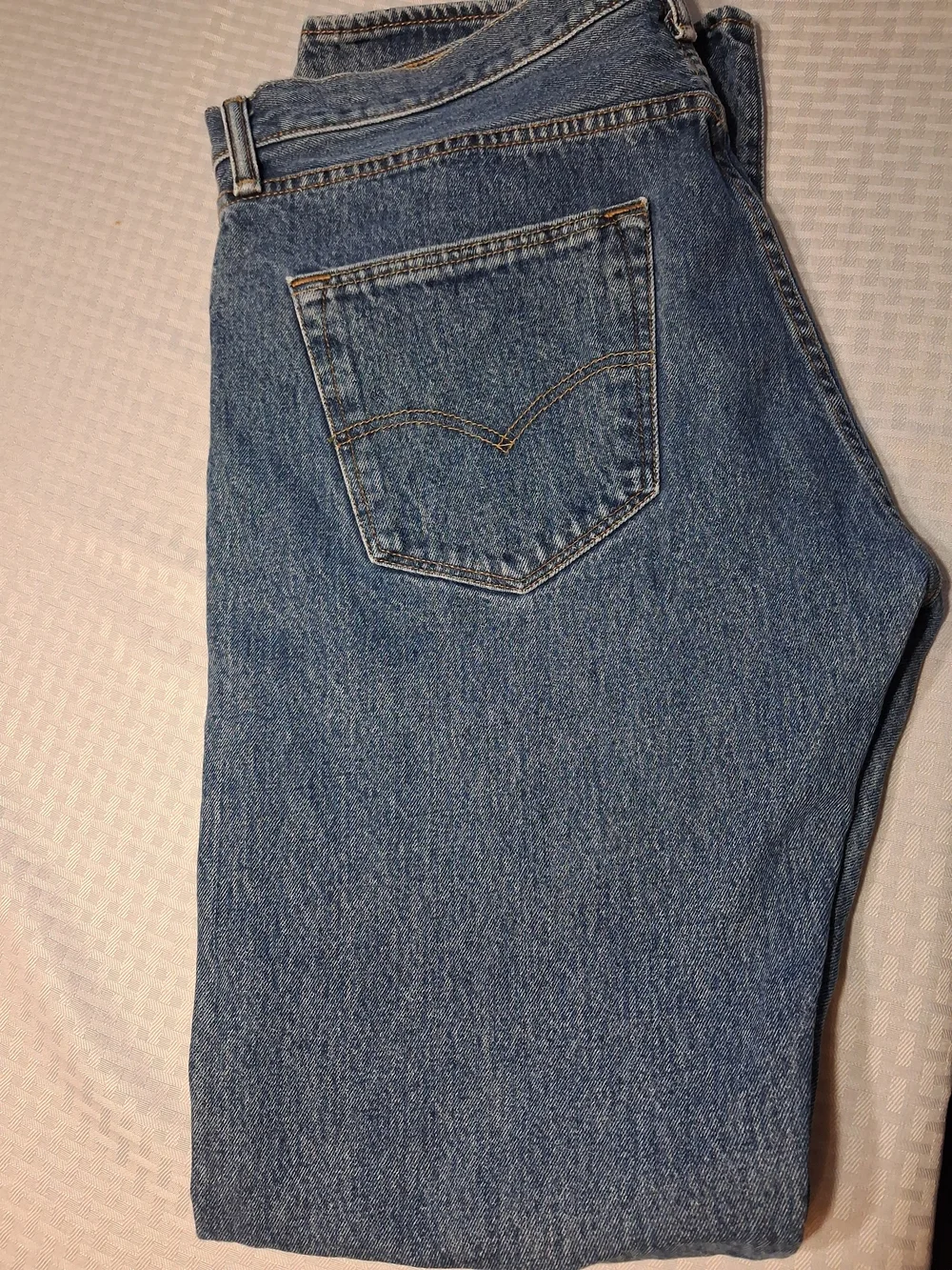 Levi's Men's Medium Blue Bootcut Jeans